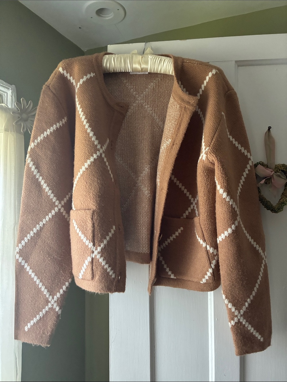 Brown Diamond-Pattern Knit Sweater Women
